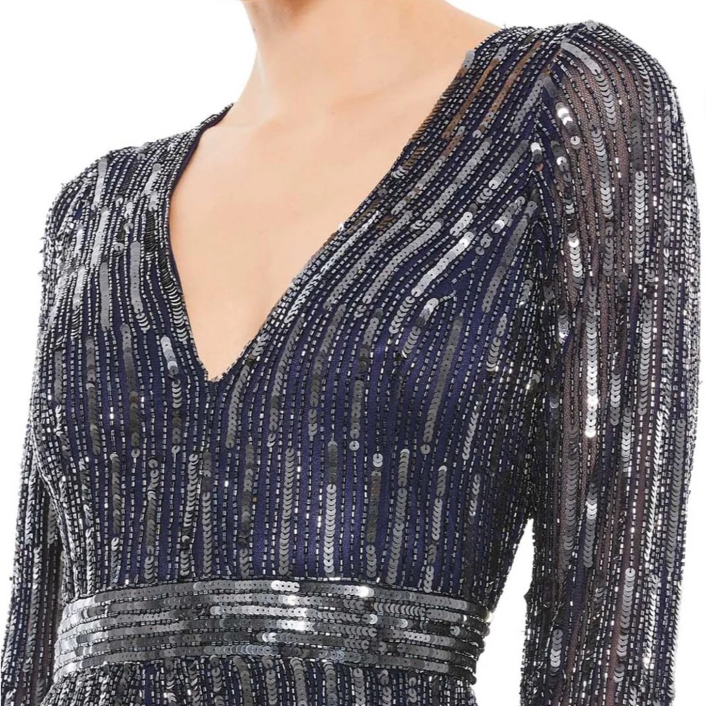 Mac Duggal (367) SEQUINED V NECK ILLUSION SLEEVE A LINE GOWN Blue Size 10 $598